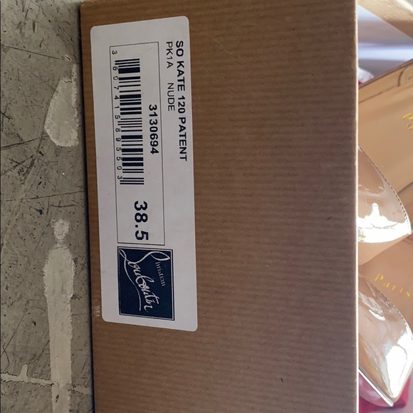 Christian Louboutin So Kate heels - Picture 5 of 5